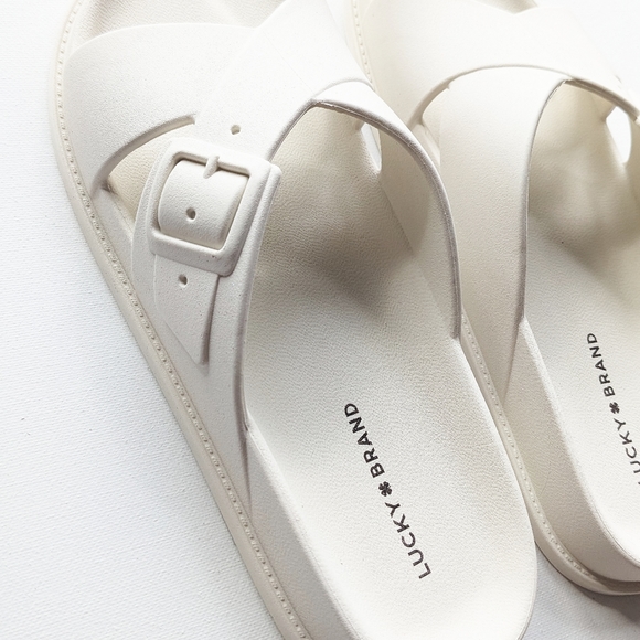 Lucky Brand Roseleen White Slides - Picture 3 of 4